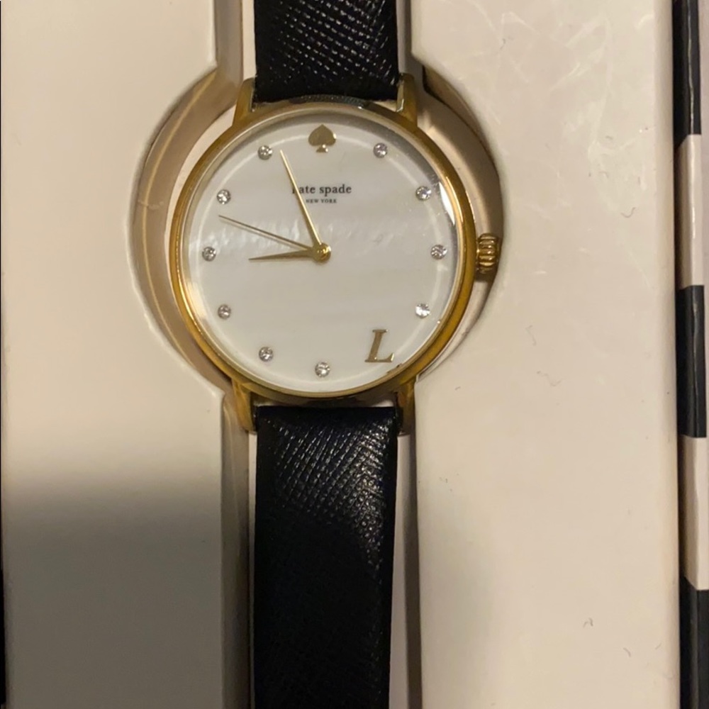 ⚡️NIB KATE SPADE ‘L’ WATCH⚡️
